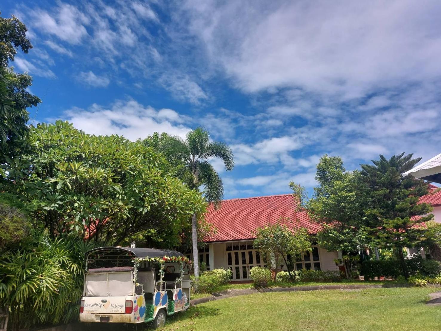 Karinthip Village Chiang Mai Exterior photo