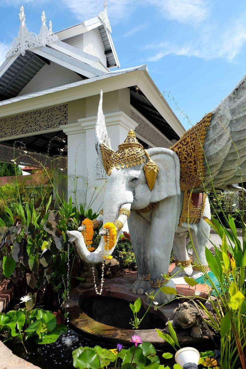 Karinthip Village Chiang Mai Exterior photo